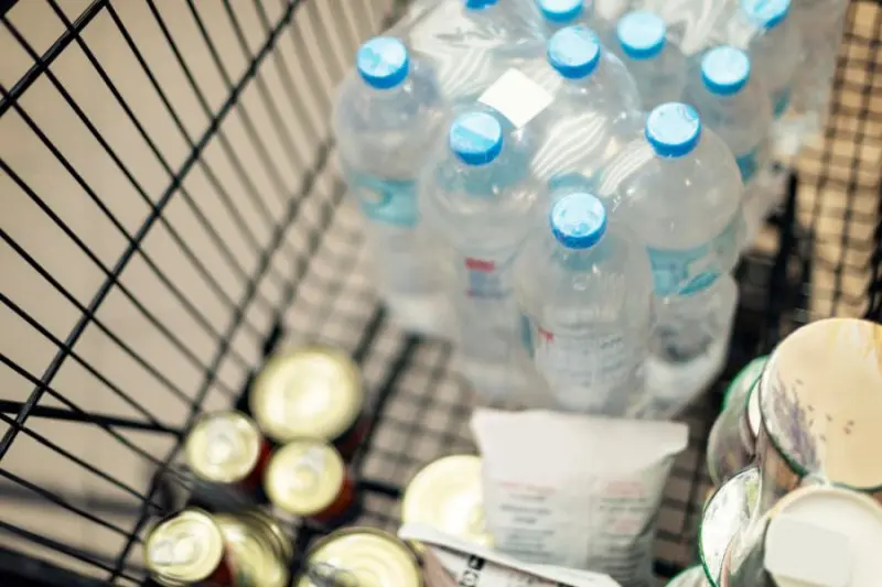 Polacy chcą usprawnień w systemie kaucyjnym. Problemem m.in. szkło